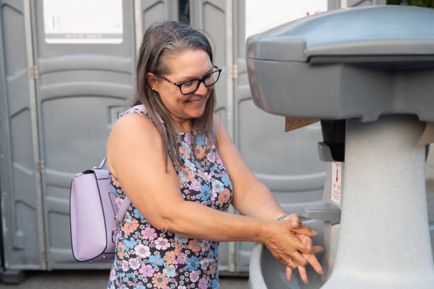 Best Emergency porta potty rental  in Chamberlain, SD